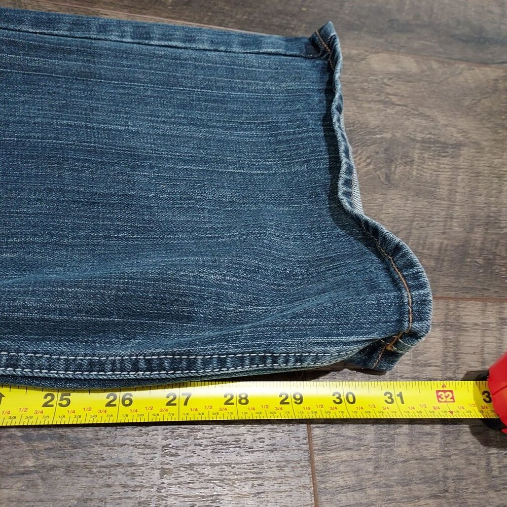 NY&C Brand Women's Flare Jeans Size 8 Wash Denim - Picture 7 of 14